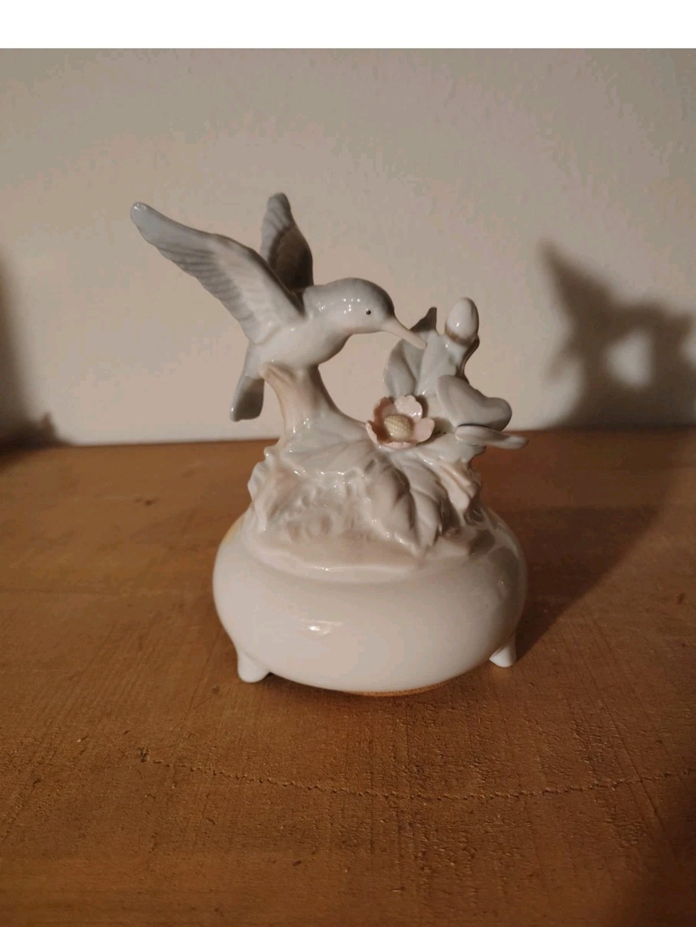 Porcelain Hummingbird Trinket Box in White and Soft Pink